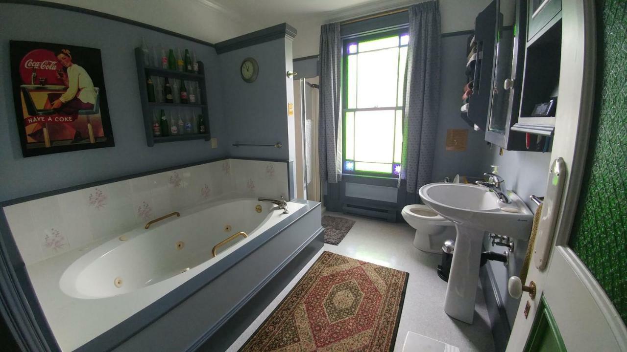 Gower Manor Historic Bed & Breakfast Saint-Jean de Terre-Neuve Extérieur photo